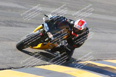 media/Jan-14-2024-SoCal Trackdays (Sun) [[2e55ec21a6]]/Bowl (11am)/